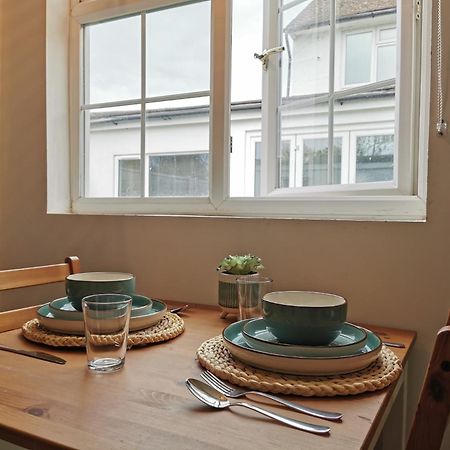 Cosy Studio In Havant! Near A3 And Staunton Country Park Exteriör bild