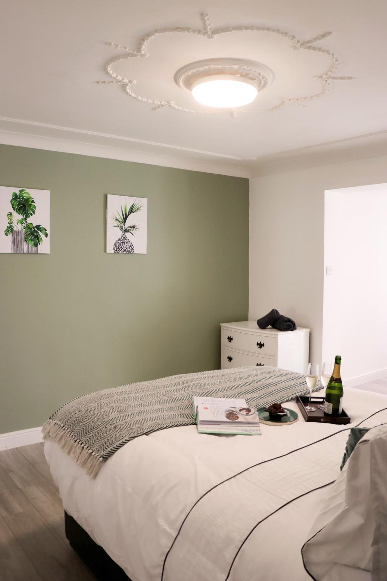 Cosy Studio In Havant! Near A3 And Staunton Country Park Exteriör bild