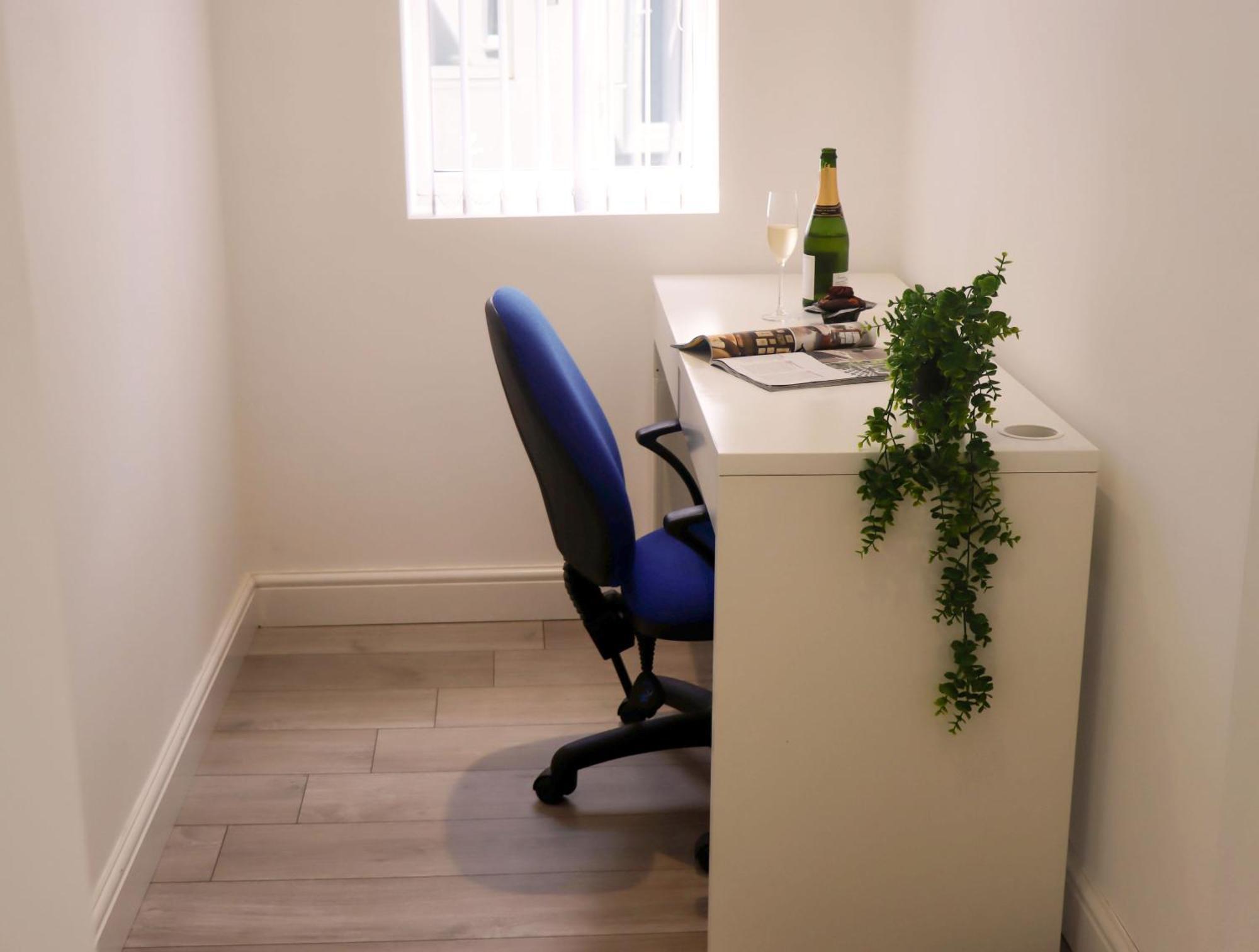 Cosy Studio In Havant! Near A3 And Staunton Country Park Exteriör bild
